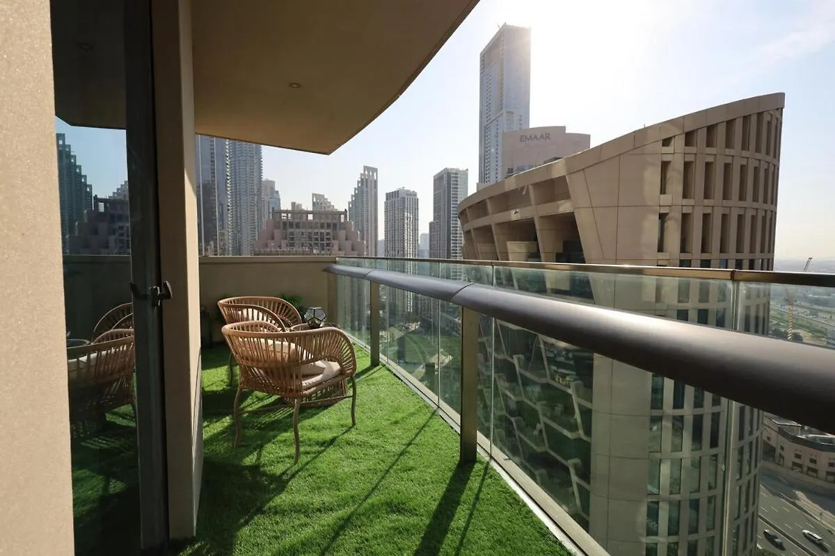 Lux 2 Bed In Downtown Dubai W Dubai Mall Access